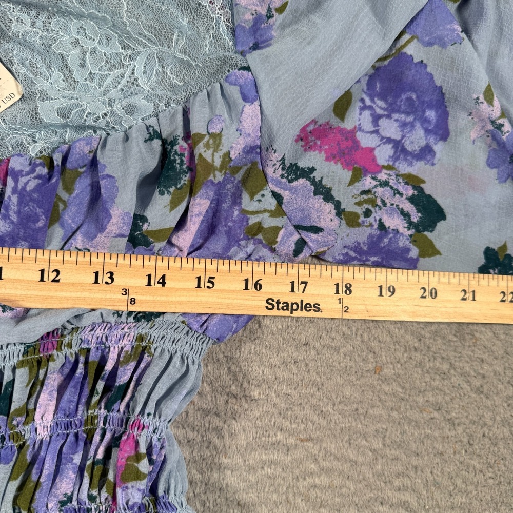Free People Top Blouse Women Large Daphne Blue‎ Floral Lace Smocked Cropped Boho - Picture 9 of 10
